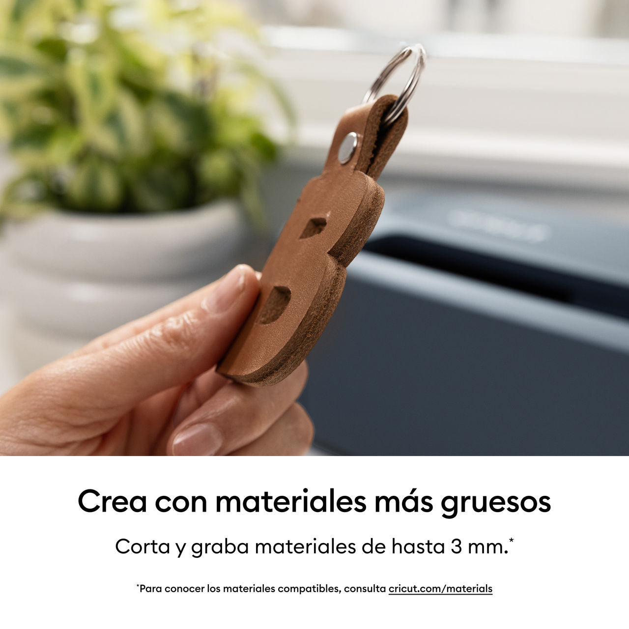 Plotter de Corte Cricut Maker 5 Essential Bundle – Kit de Herramientas y Materiales